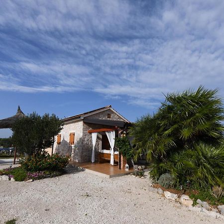 Beach House Marina Grande Betina  Buitenkant foto