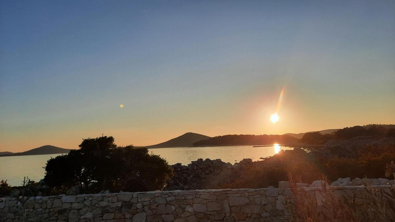 Beach House Marina Grande Betina  Buitenkant foto