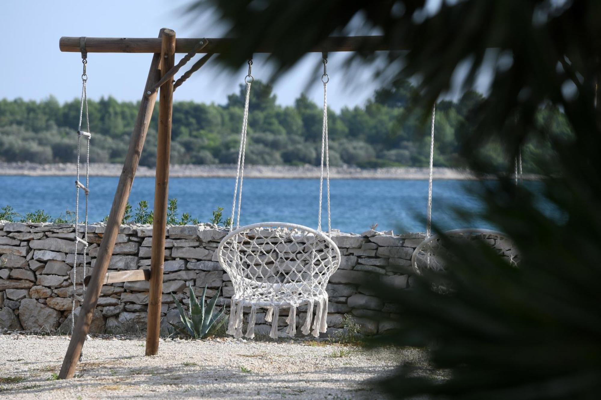 Beach House Marina Grande Betina  Buitenkant foto