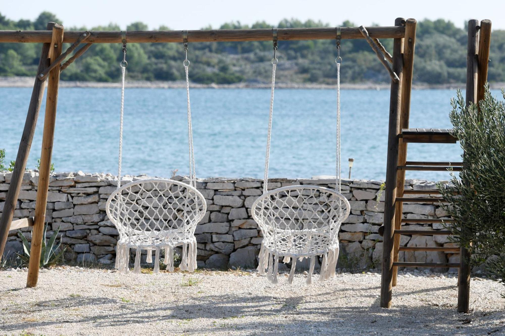 Beach House Marina Grande Betina  Buitenkant foto