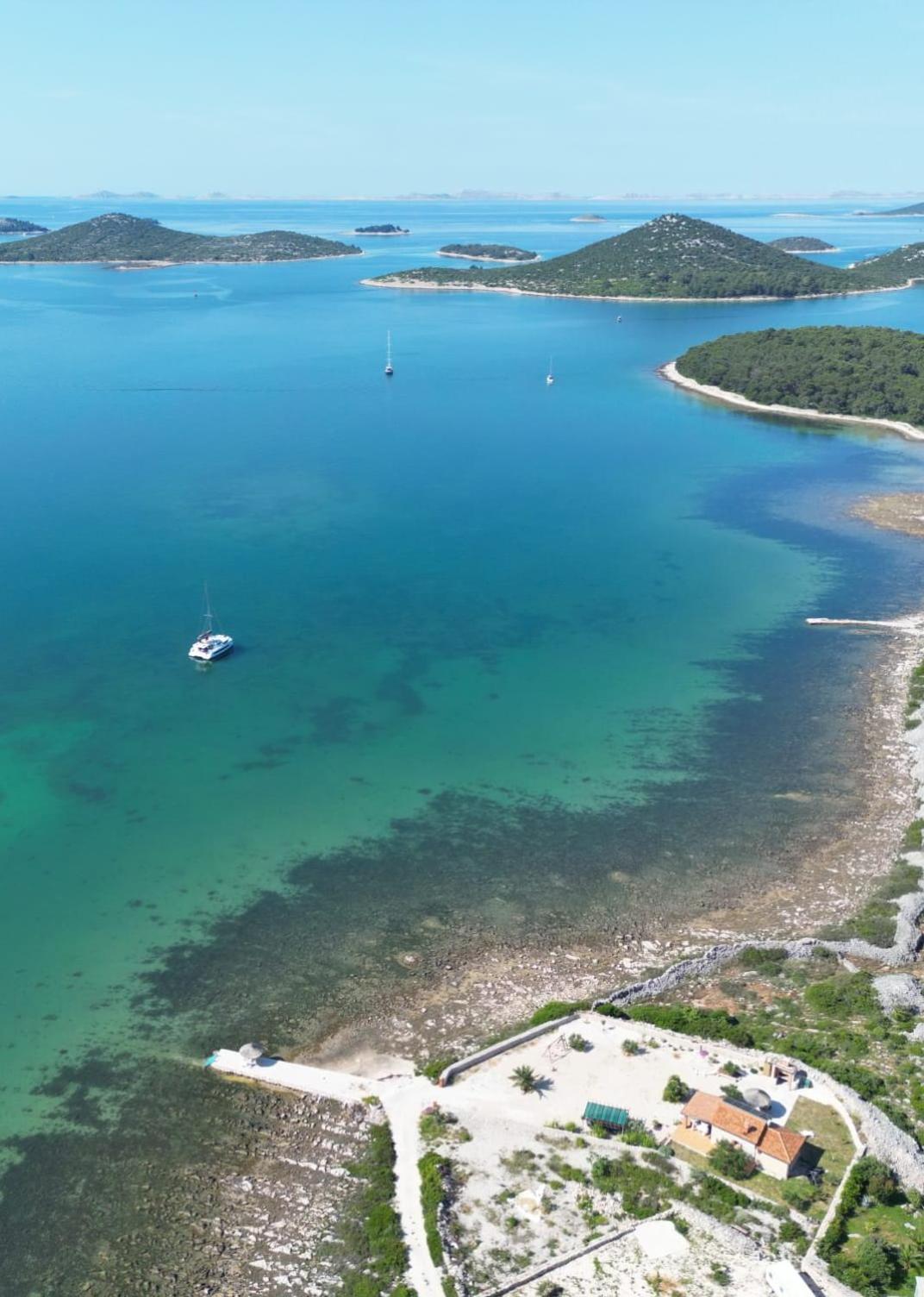 Beach House Marina Grande Betina  Buitenkant foto